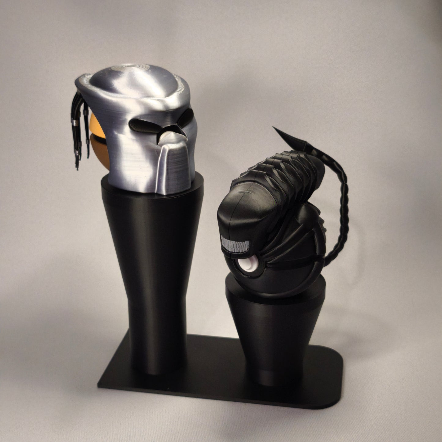 MS3D Ball Duo Alien & Predator avec support double – Le choc des titans en version collector !