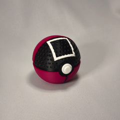 MS3D Ball Trio de Gardes de Squid Game avec support triple – L’univers du jeu entre dans votre collection !